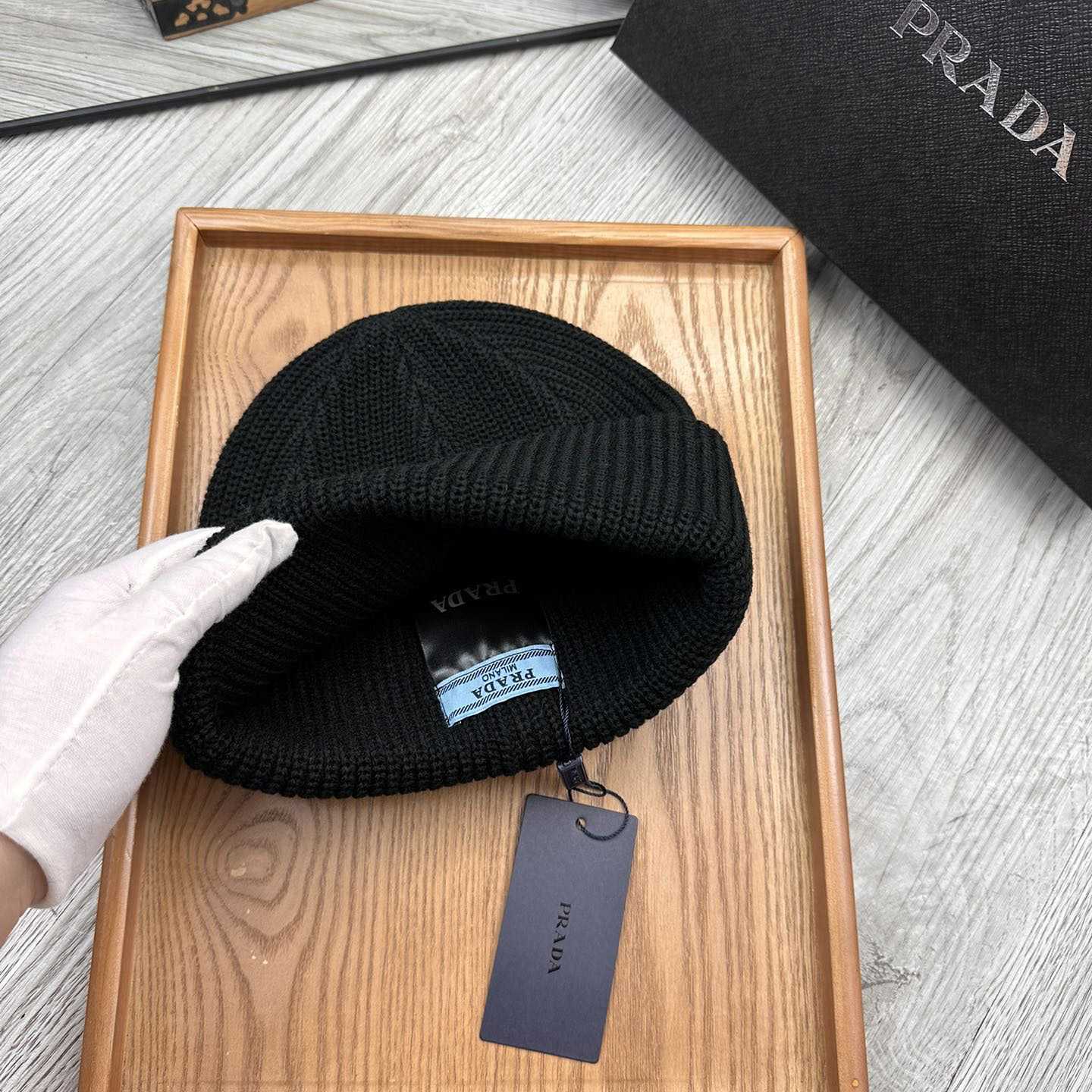Prada Beanie - DesignerGu