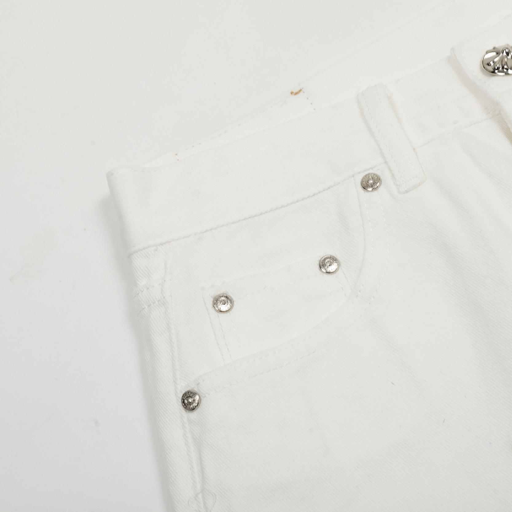 Chrome Hearts Cross Patch Jeans - DesignerGu