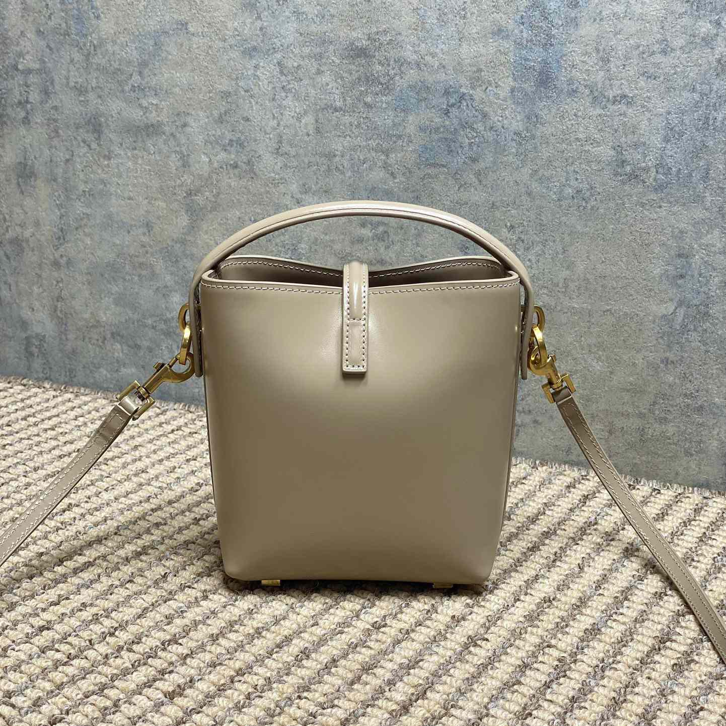 Saint Laurent Le 37 Mini In Shiny Leather - 