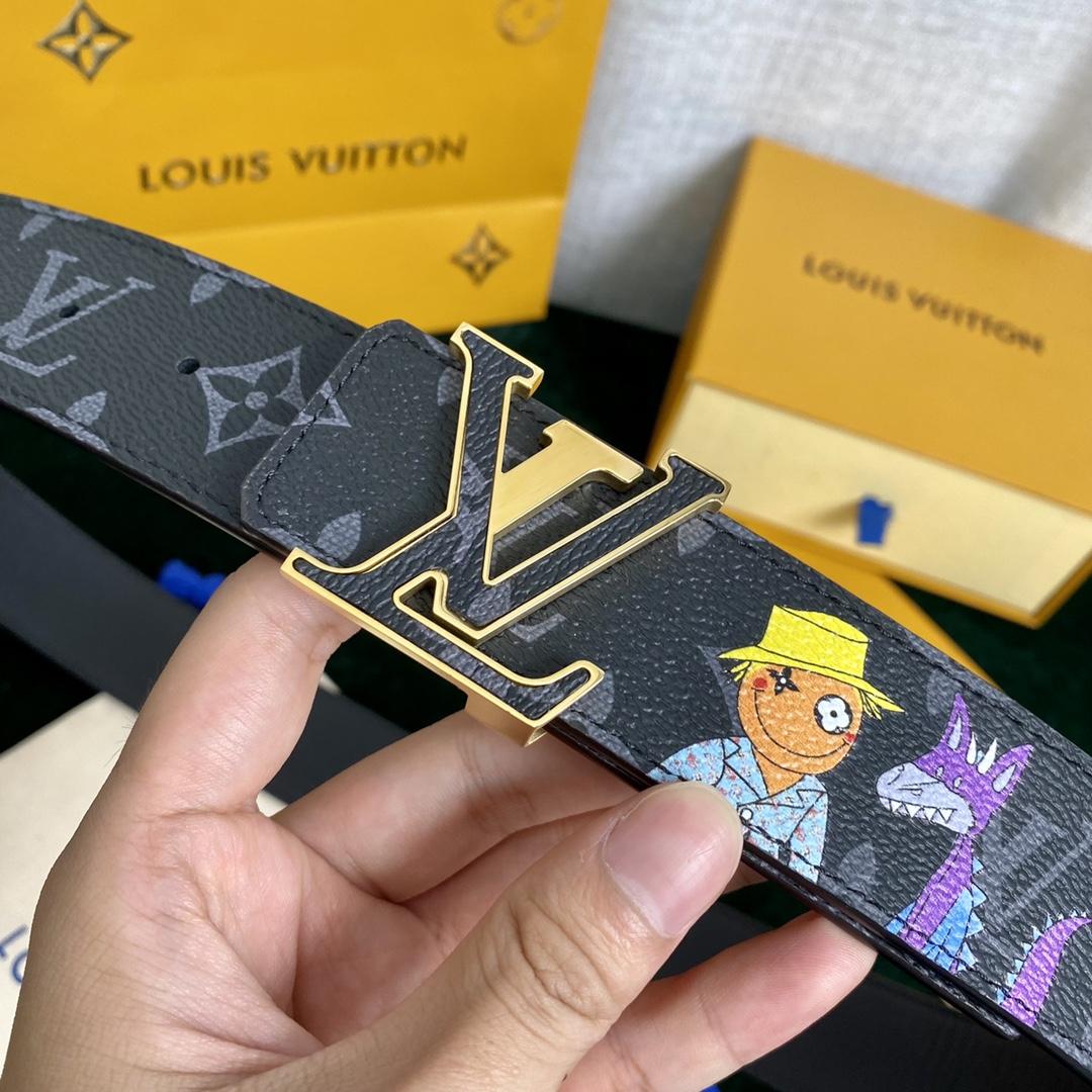Louis Vuitton Reversible Belt    40mm - DesignerGu