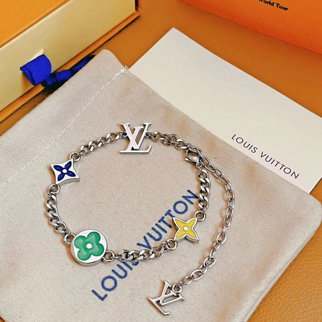 Louis Vuitton Monogram Row Bracelet  M1599A - DesignerGu