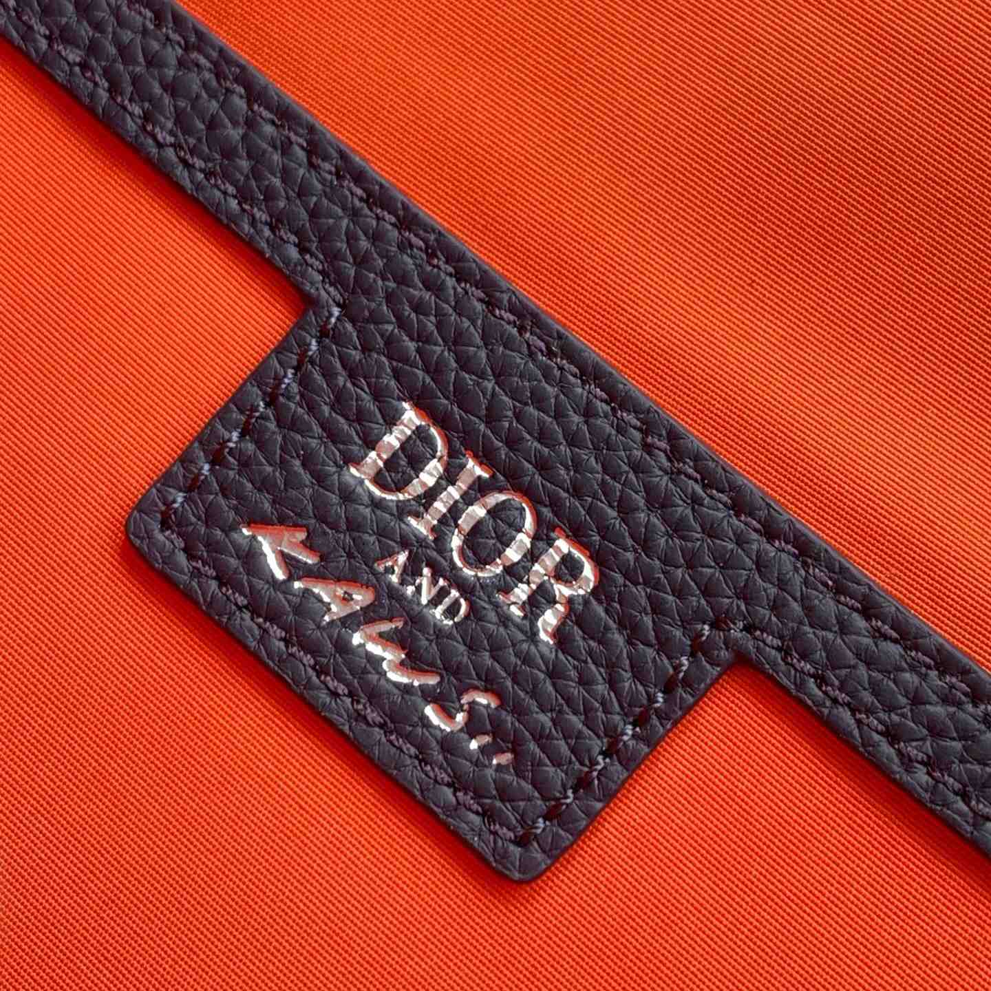 Dior And Kaws Rider 2.0 Belt Bag - DesignerGu