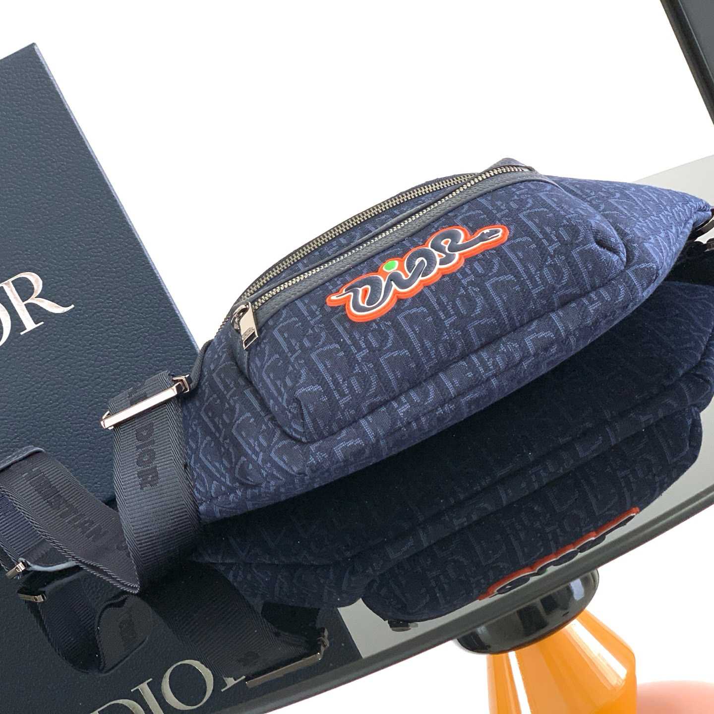 Dior And Kaws Rider 2.0 Belt Bag - DesignerGu