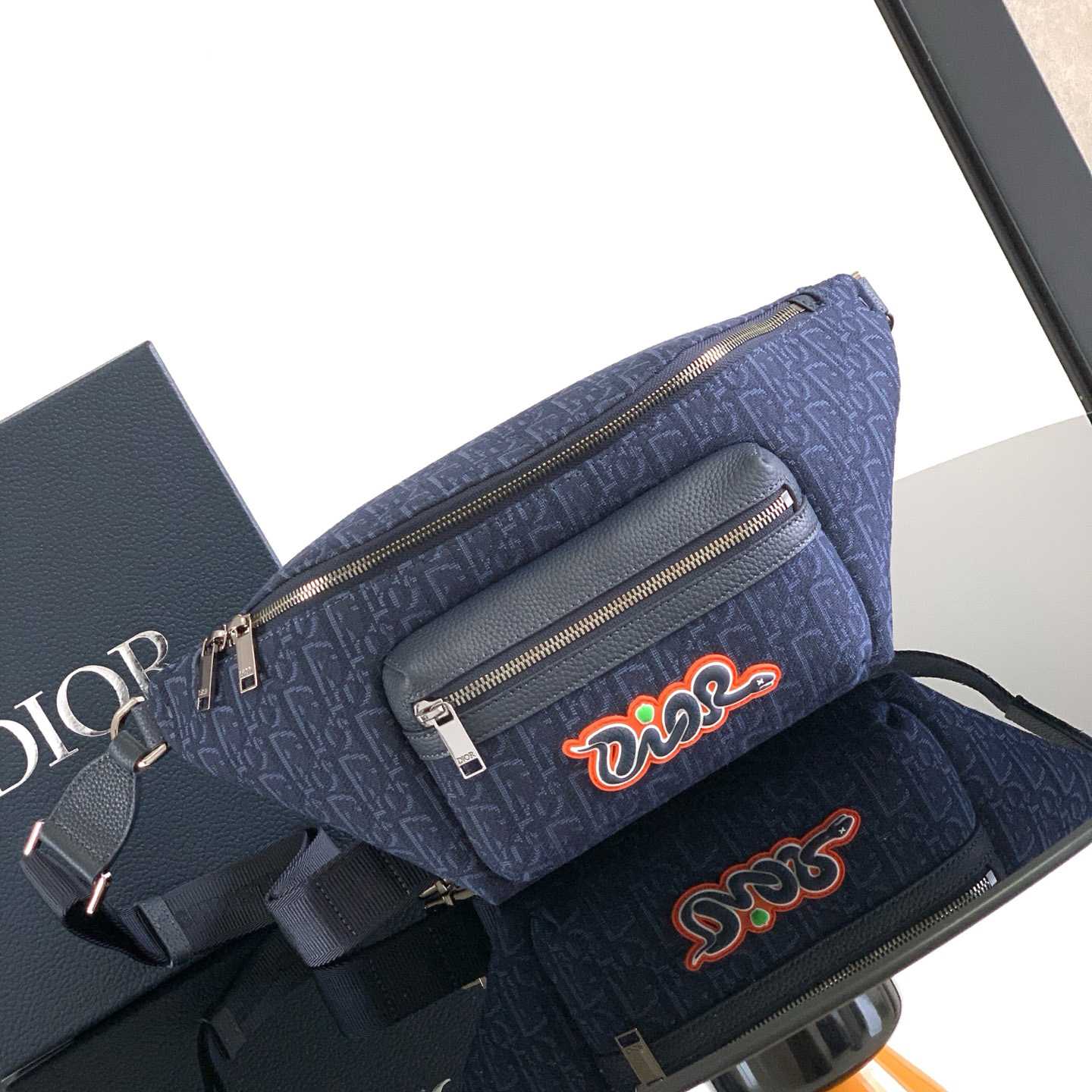 Dior And Kaws Rider 2.0 Belt Bag - DesignerGu