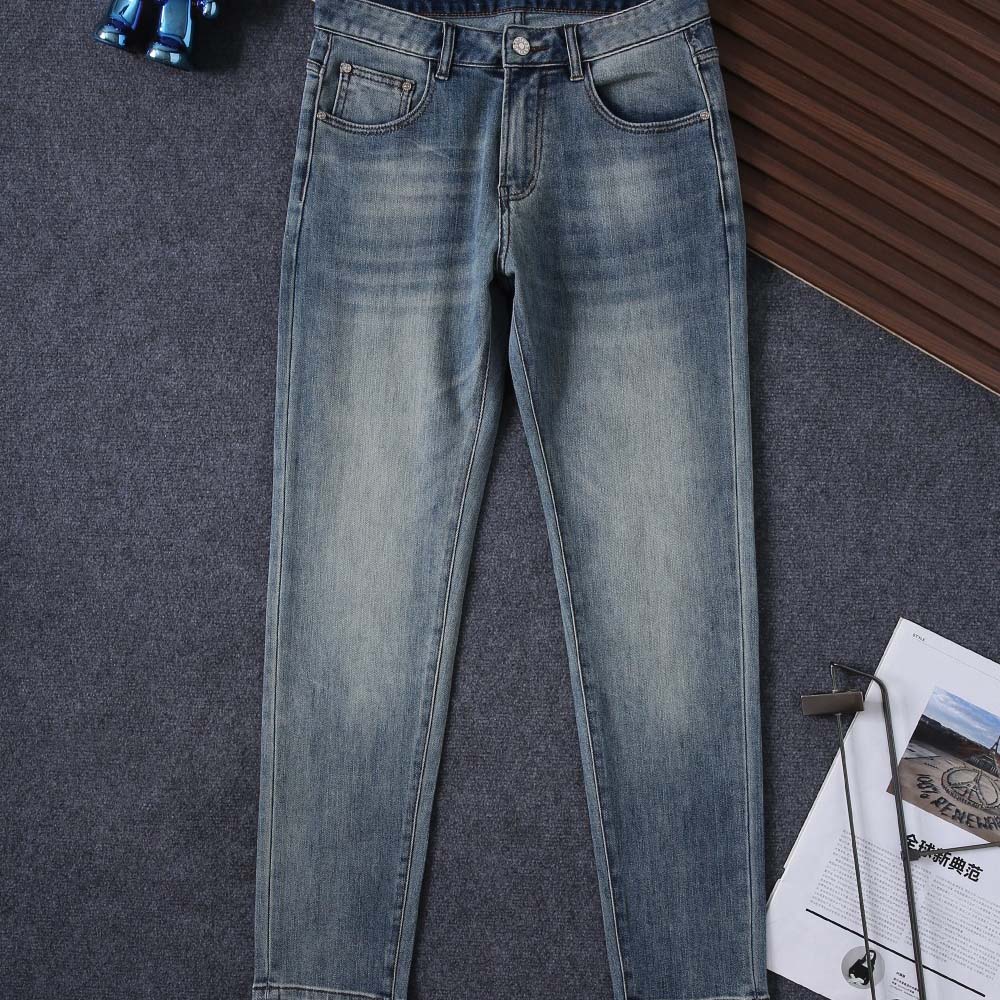 Gucci GG Denim Jeans - DesignerGu