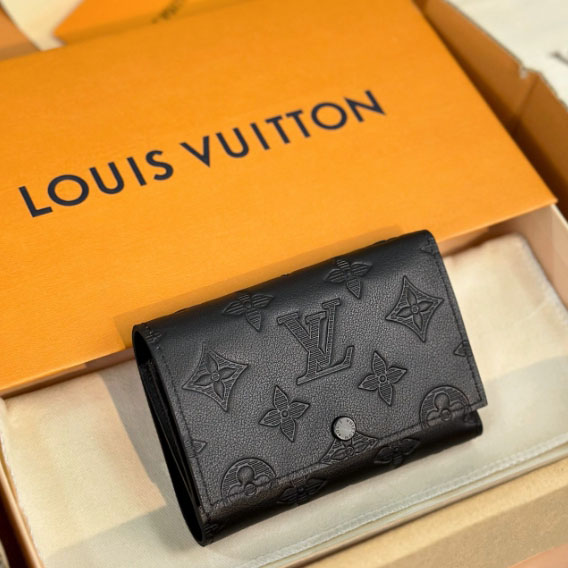 Louis Vuitton Victor Wallet   M12635 - DesignerGu