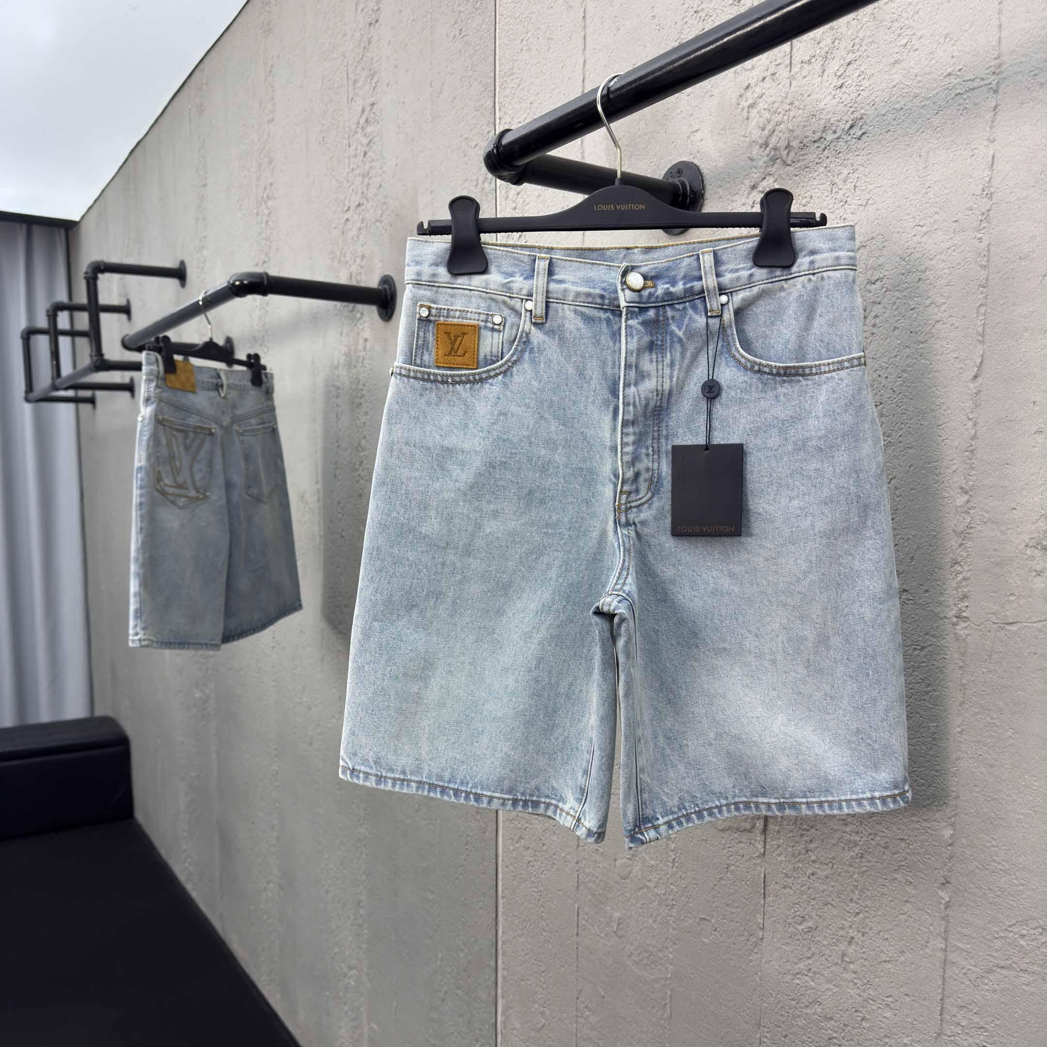 Louis Vuitton LV Denim Shorts    1AGTHT - DesignerGu