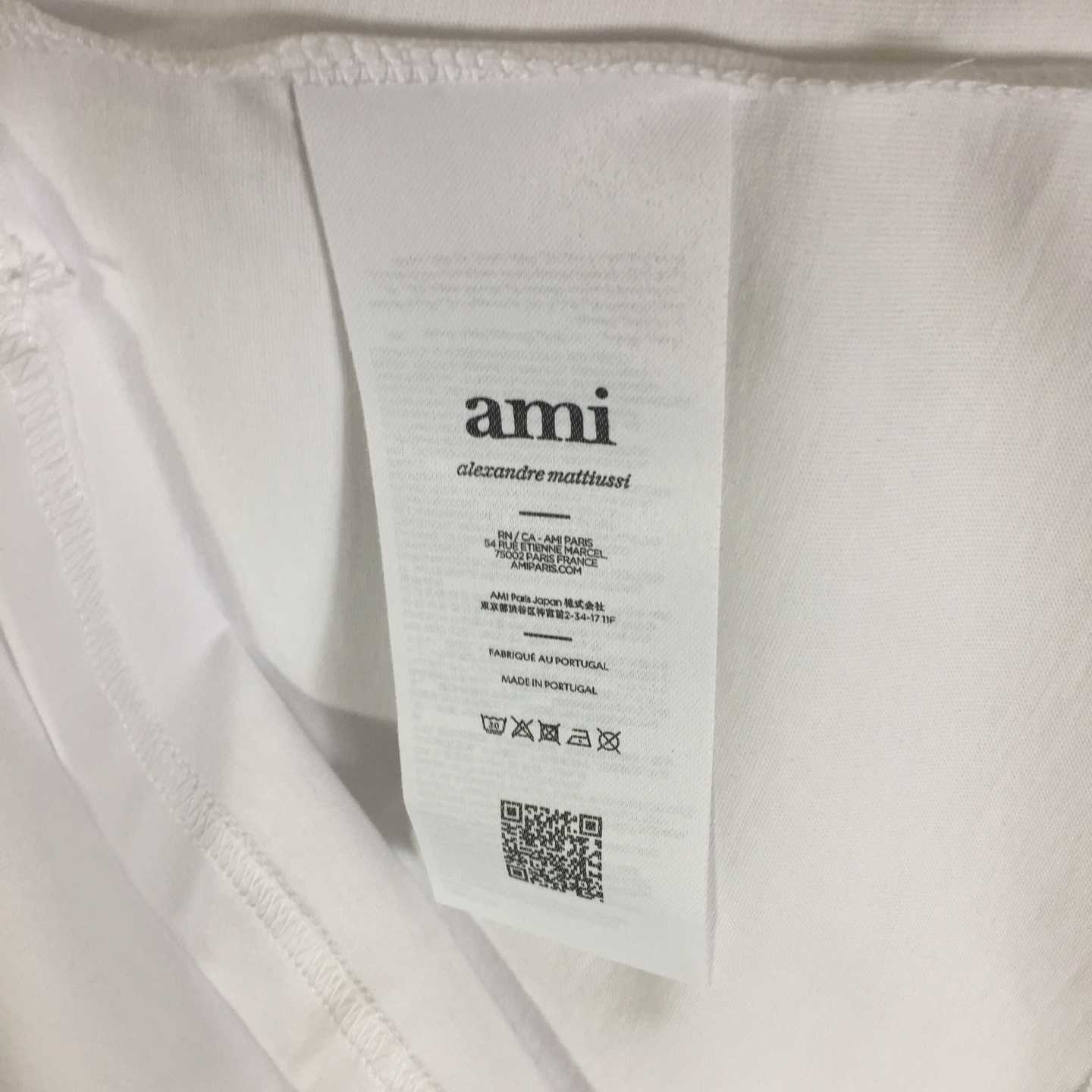 Ami Paris Cotton T-shirt - DesignerGu