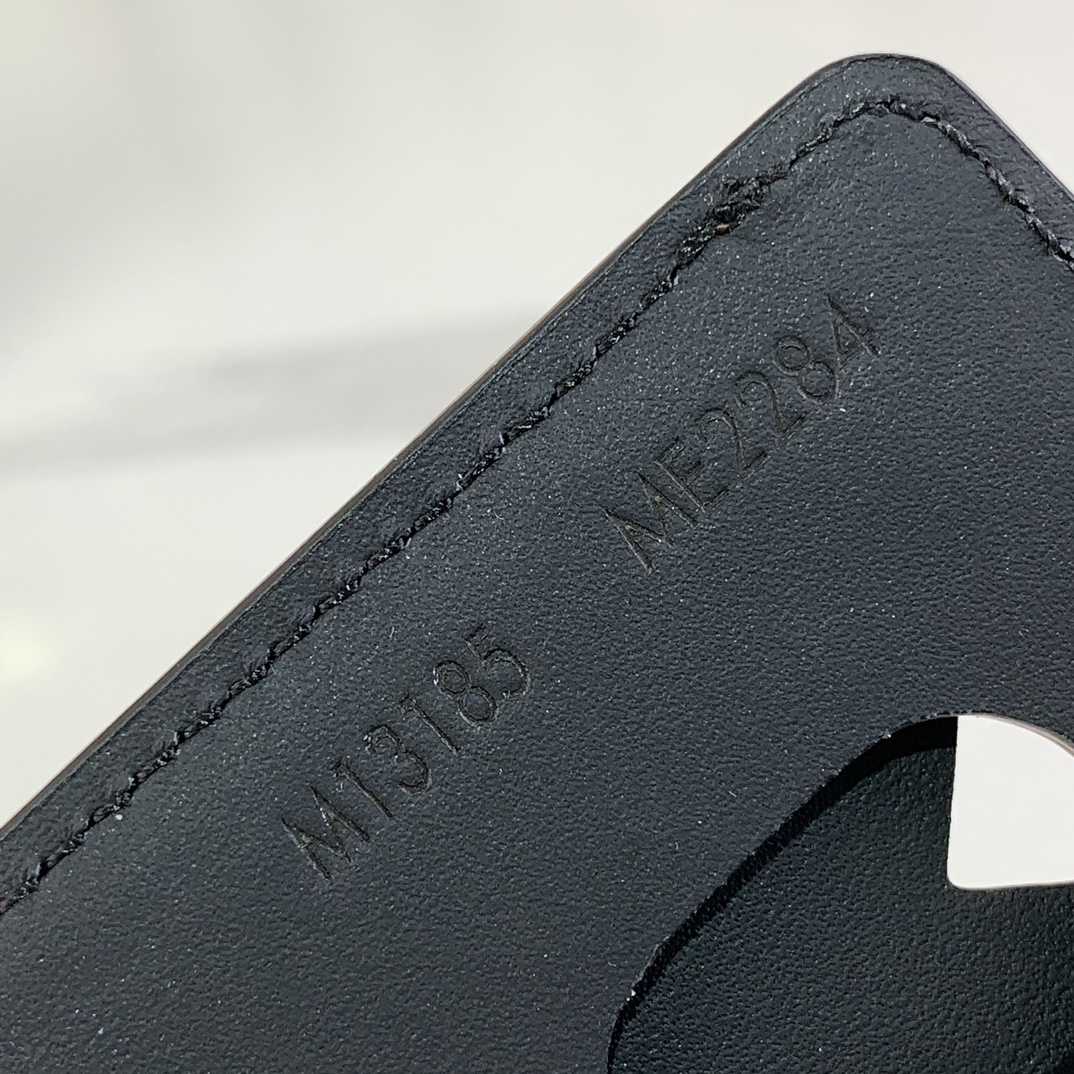 Louis Vuitton Porte-Cartes Magnet  M13185 - DesignerGu