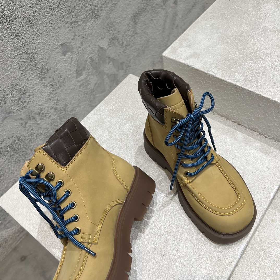 Bottega Veneta Haddock Lace-Up Ankle Boot - DesignerGu