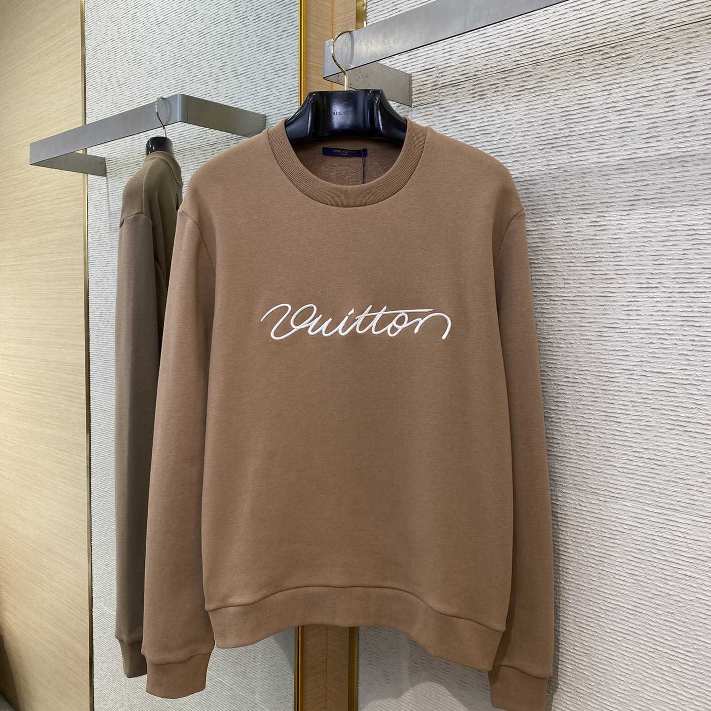 Louis Vuitton Embroidered Cotton Crewneck   1AHEFU - DesignerGu