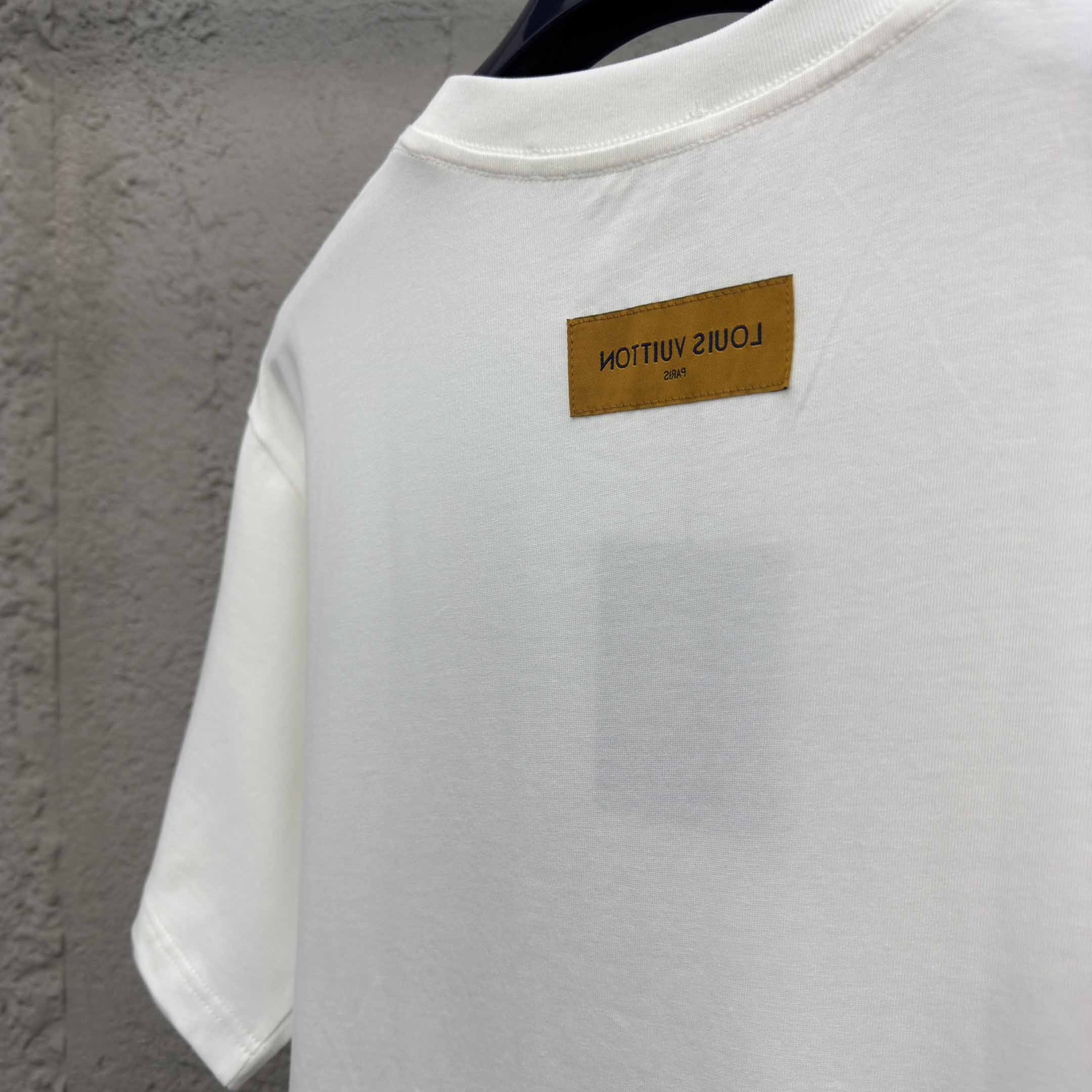 Louis Vuitton Embroidered Signature Cotton T-Shirt  1AFV77 - DesignerGu
