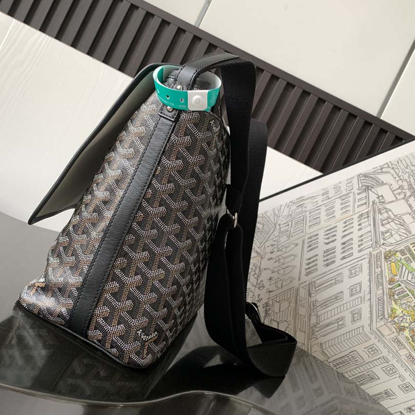 Goyard Capetien Messenger Bag    - DesignerGu