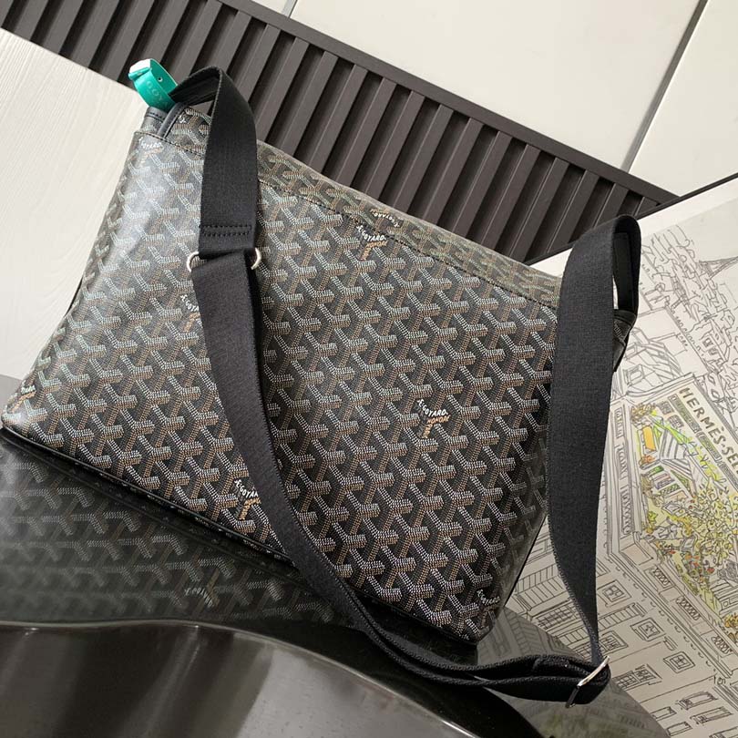 Goyard Capetien Messenger Bag    - DesignerGu