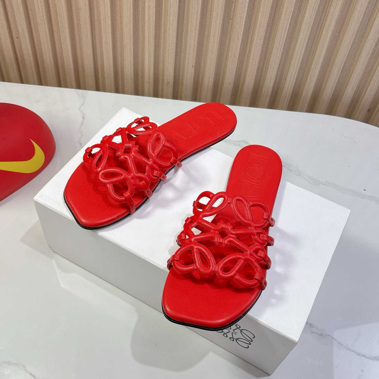 Loewe Petal Anagram Slide In Soft Calfskin - DesignerGu