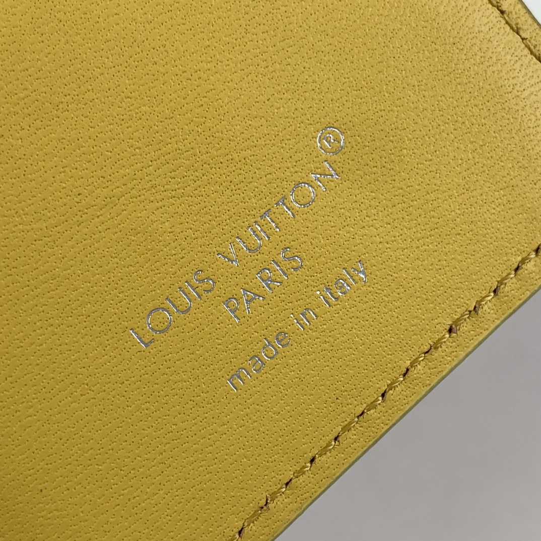 Louis Vuitton Porte-Cartes Magnet  M12853 - DesignerGu