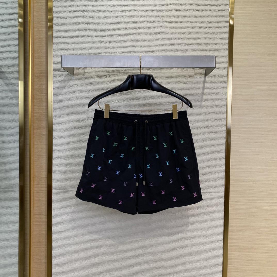 Louis Vuitton LV Blason Gradient Embroidered Swim Shorts   1AGTQT - DesignerGu
