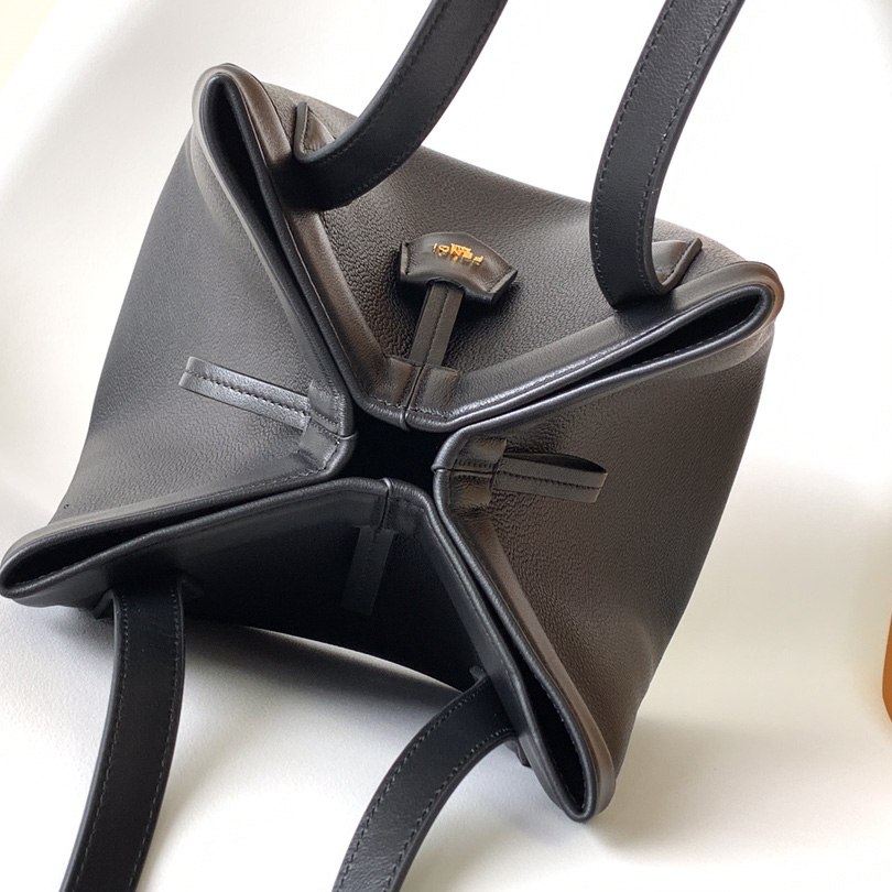 Fendi Origami Medium Black Leather Bag  - DesignerGu