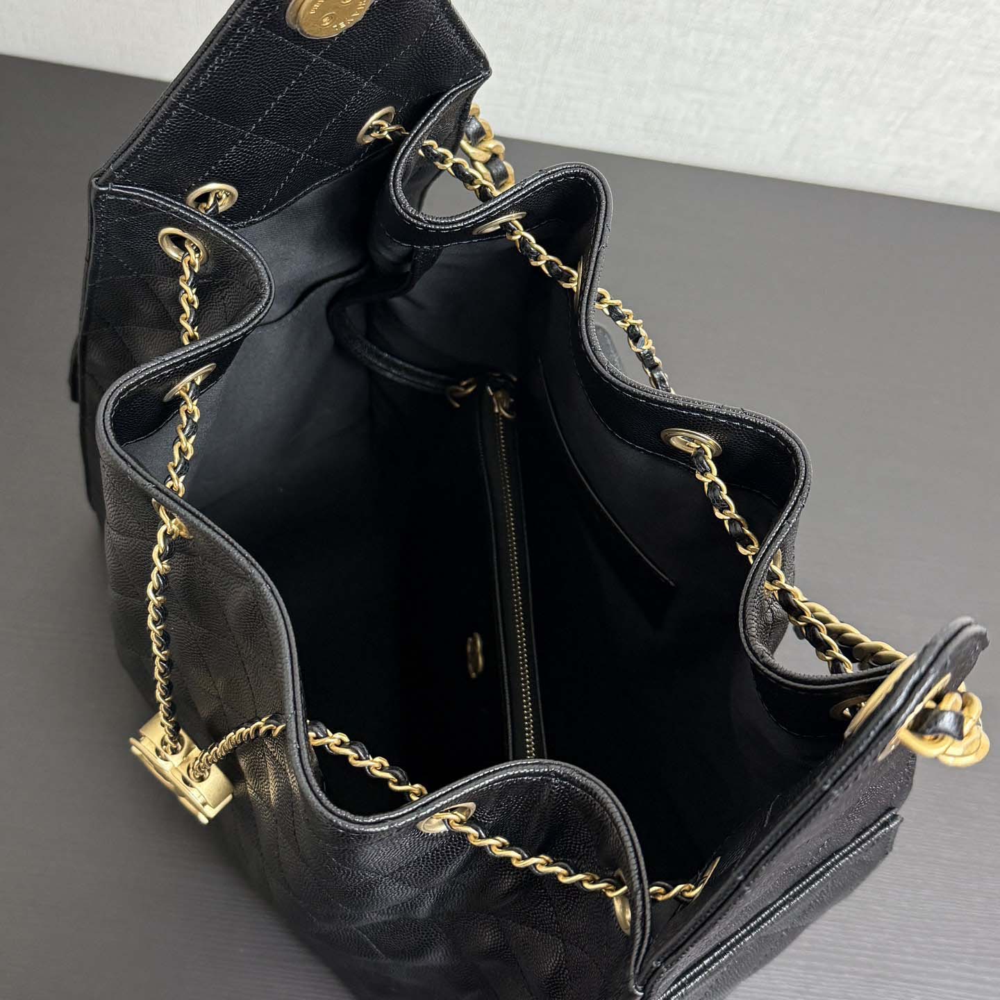 Chanel 99463 25c HOBO Bag    40*30*15cm - DesignerGu