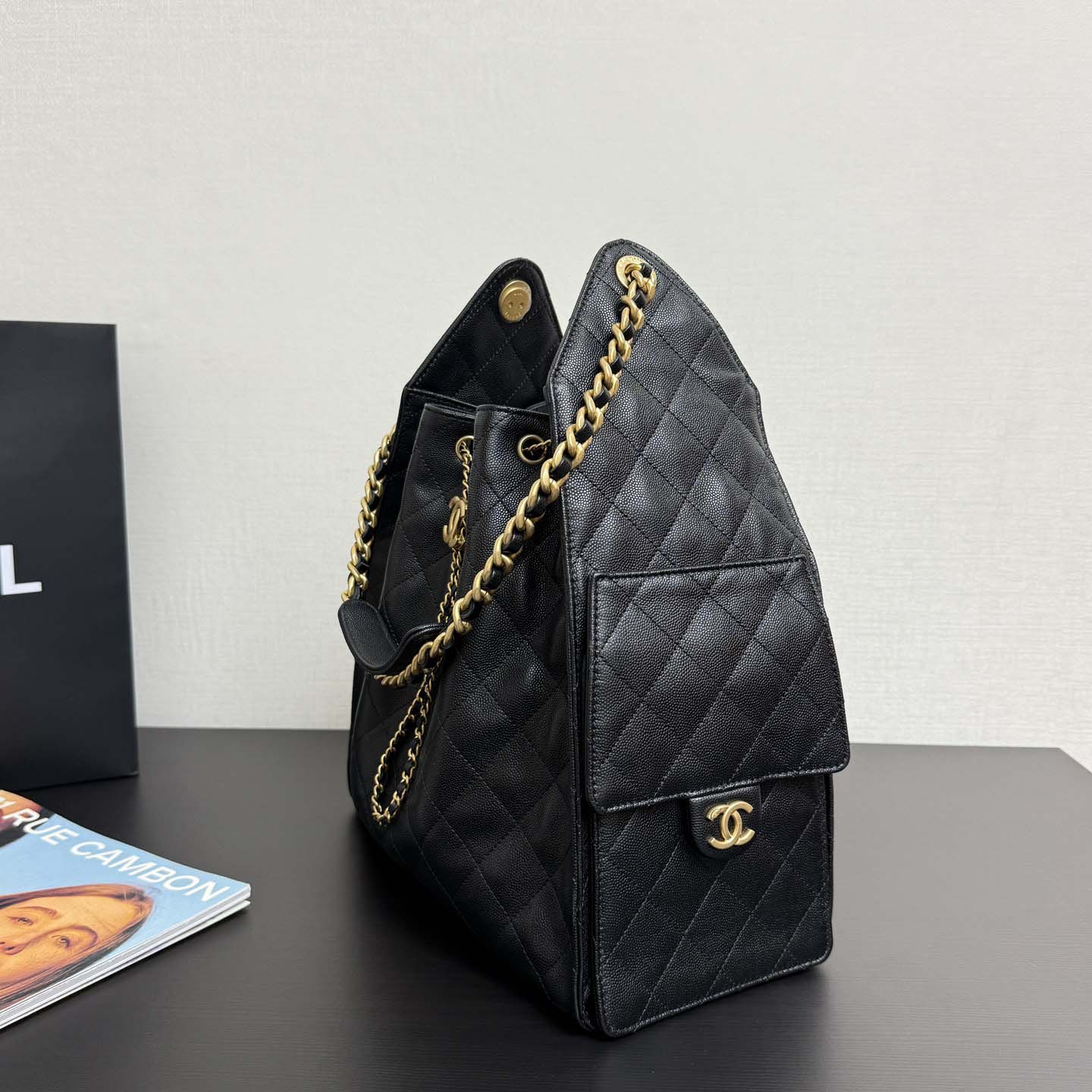 Chanel 99463 25c HOBO Bag    40*30*15cm - DesignerGu
