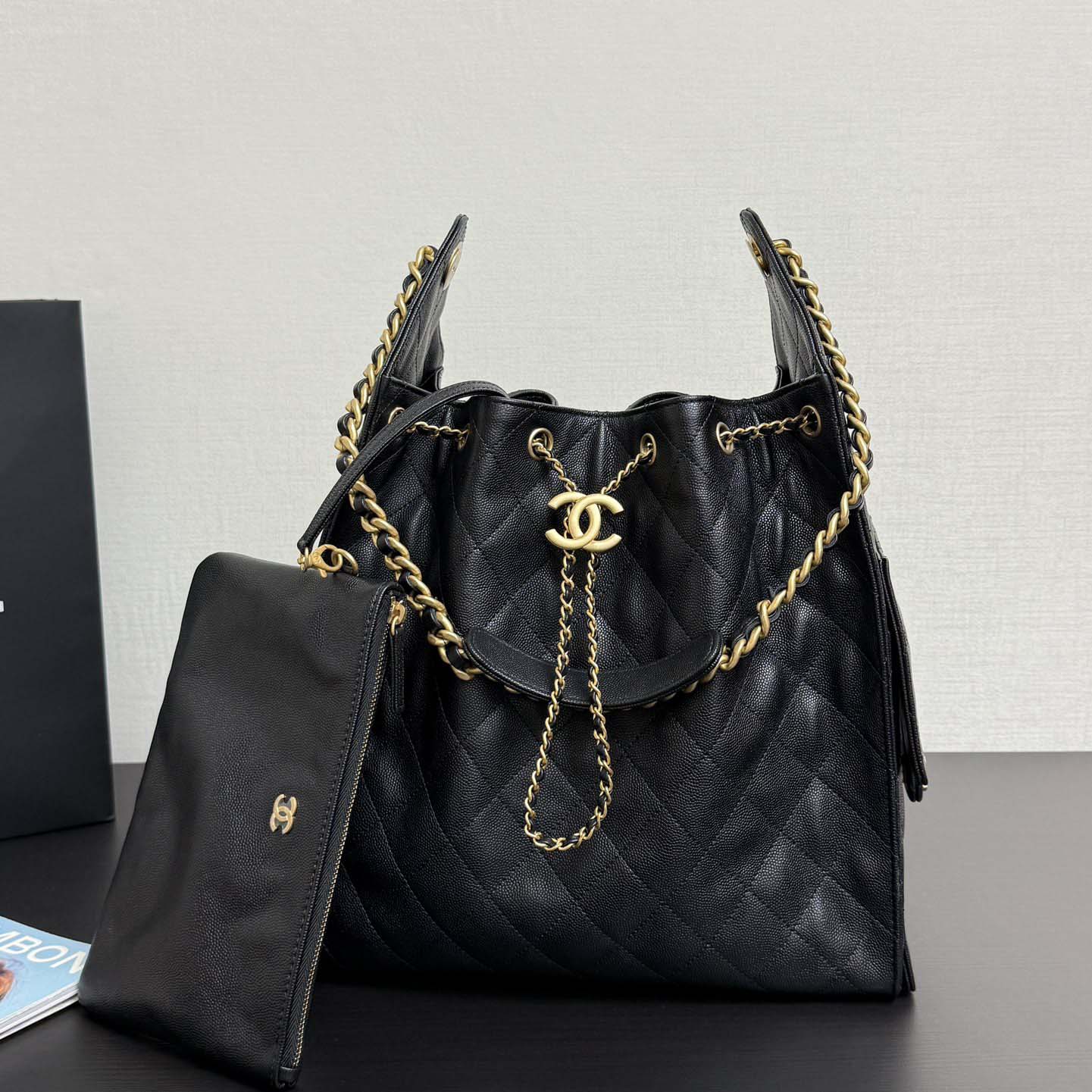 Chanel 99463 25c HOBO Bag    40*30*15cm - DesignerGu