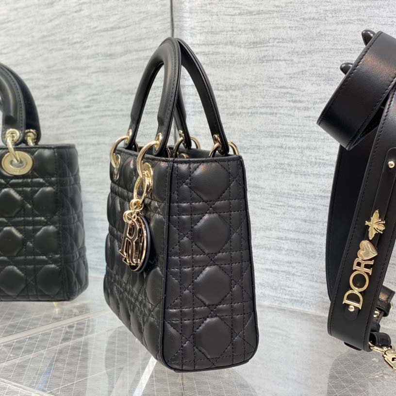 Dior Lady Dior Bag    20cm - DesignerGu