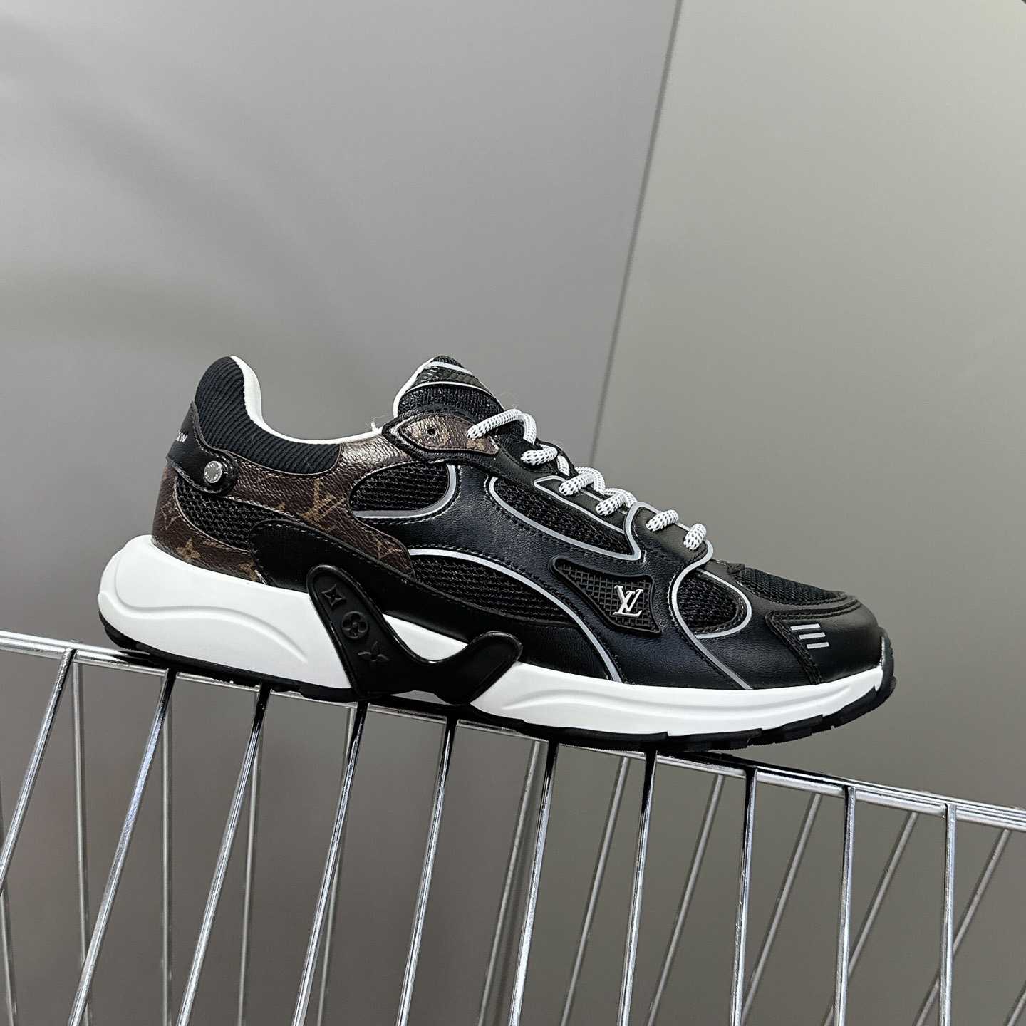 Louis Vuitton LV Olympia Sneaker   1AHOFD - DesignerGu