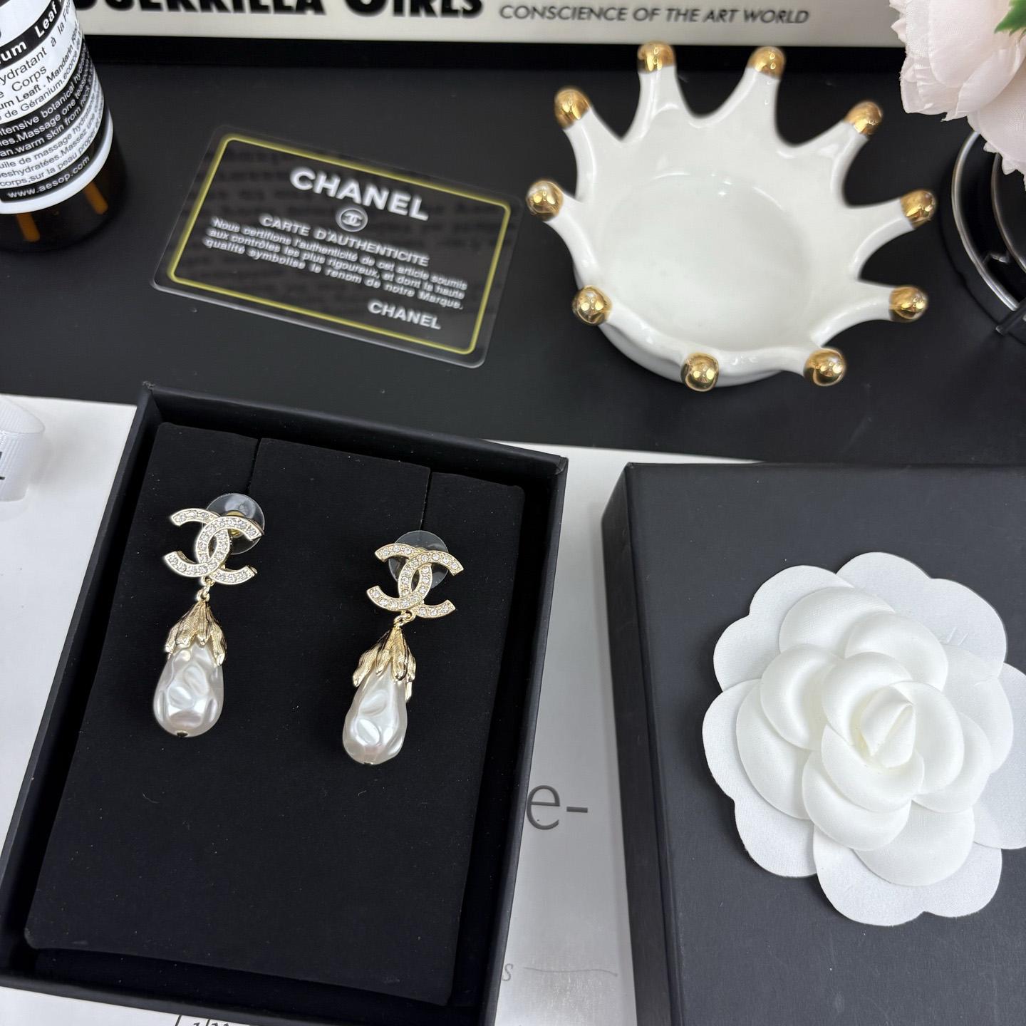 Chanel Earrings - DesignerGu