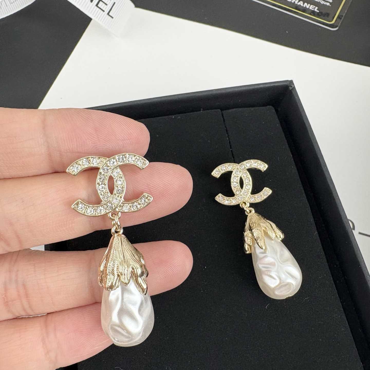 Chanel Earrings - DesignerGu