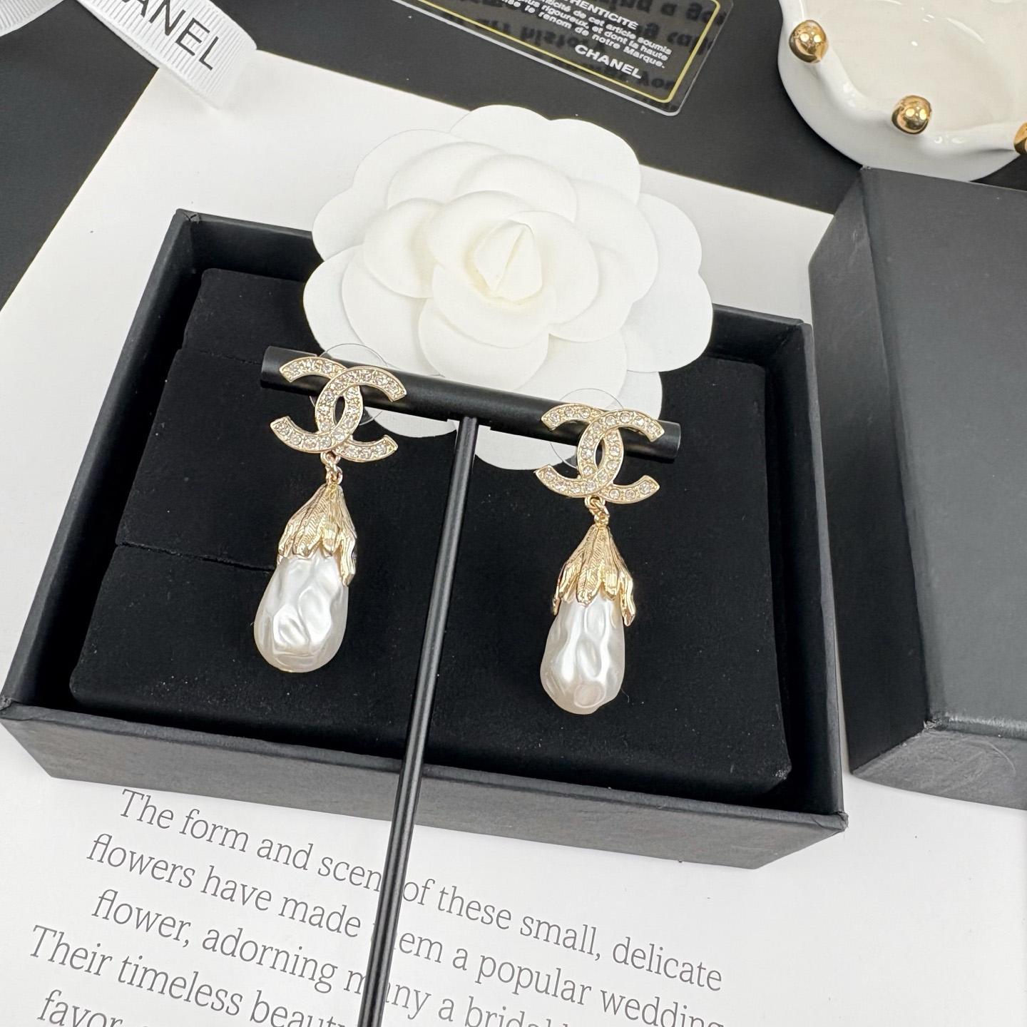 Chanel Earrings - DesignerGu