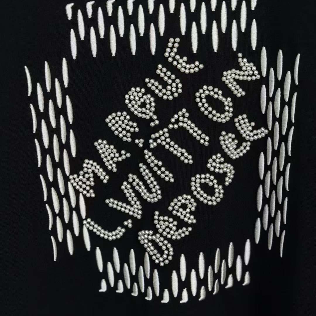 Louis Vuitton Embroidered Signature Cotton T-Shirt   1AFJFK - DesignerGu