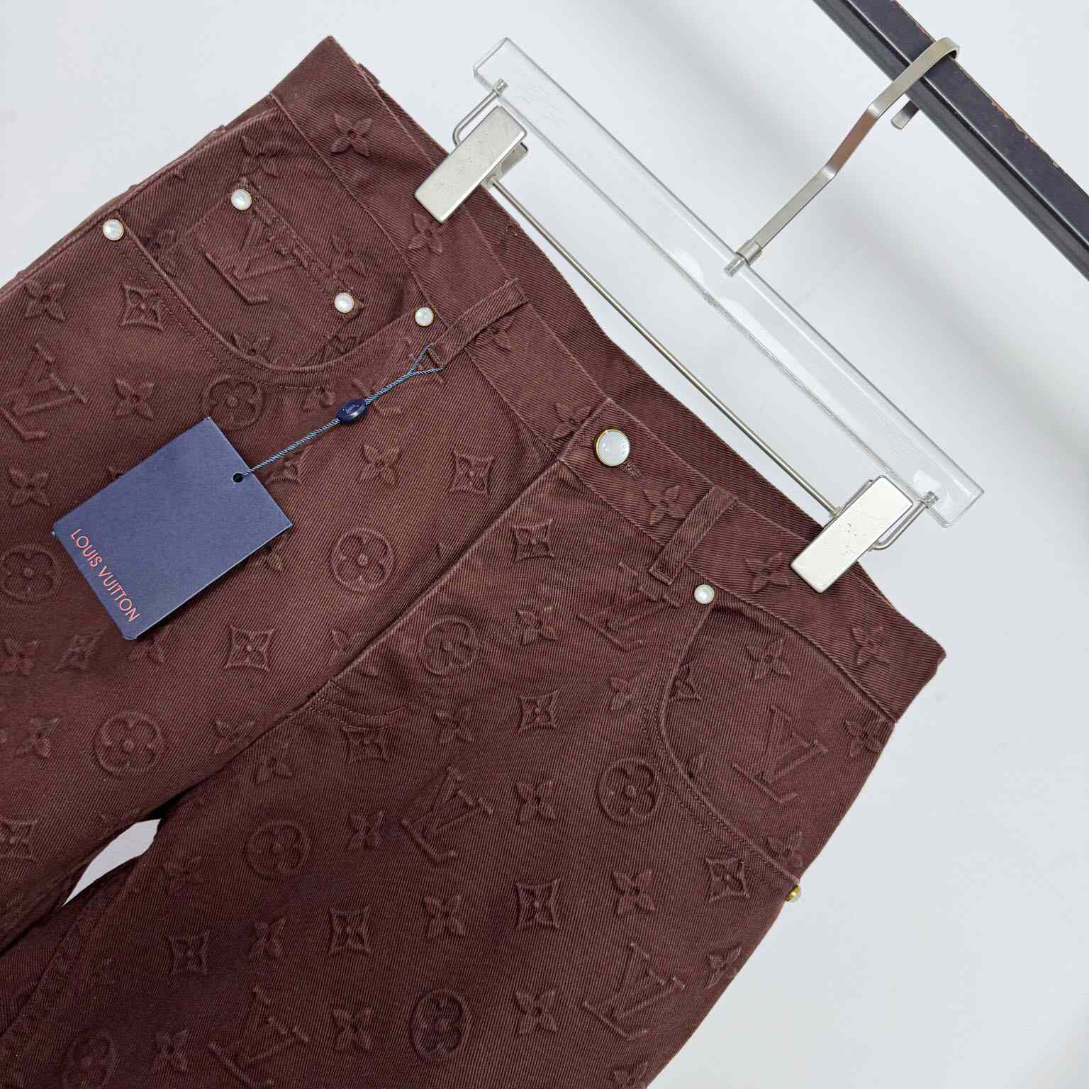 Louis Vuitton Monogram Embossed Skate Pants   1AHBLW - DesignerGu