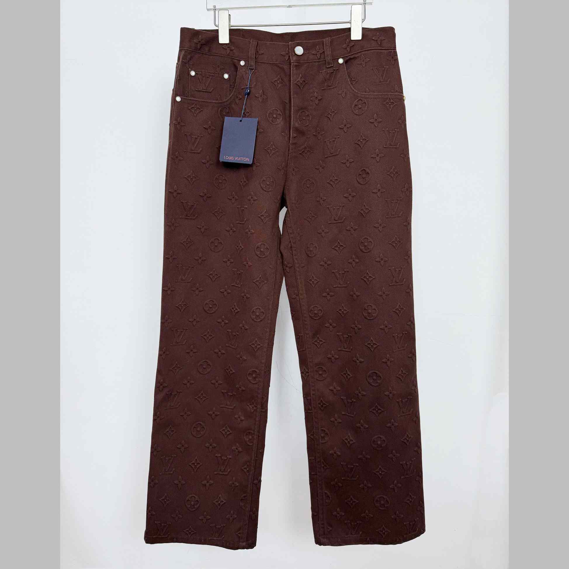 Louis Vuitton Monogram Embossed Skate Pants   1AHBLW - DesignerGu