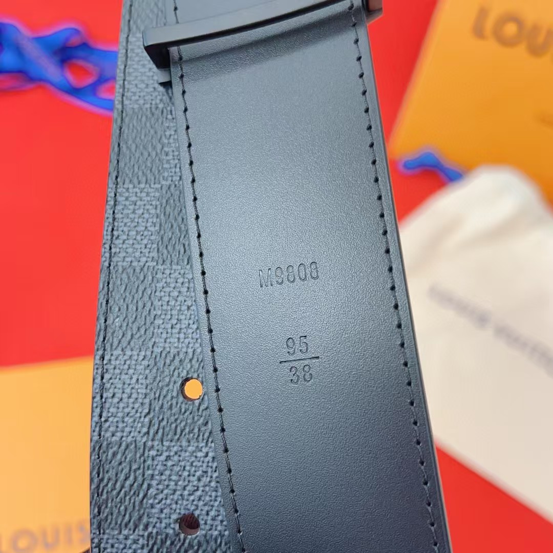 Louis Vuitton Reversible Belt - DesignerGu