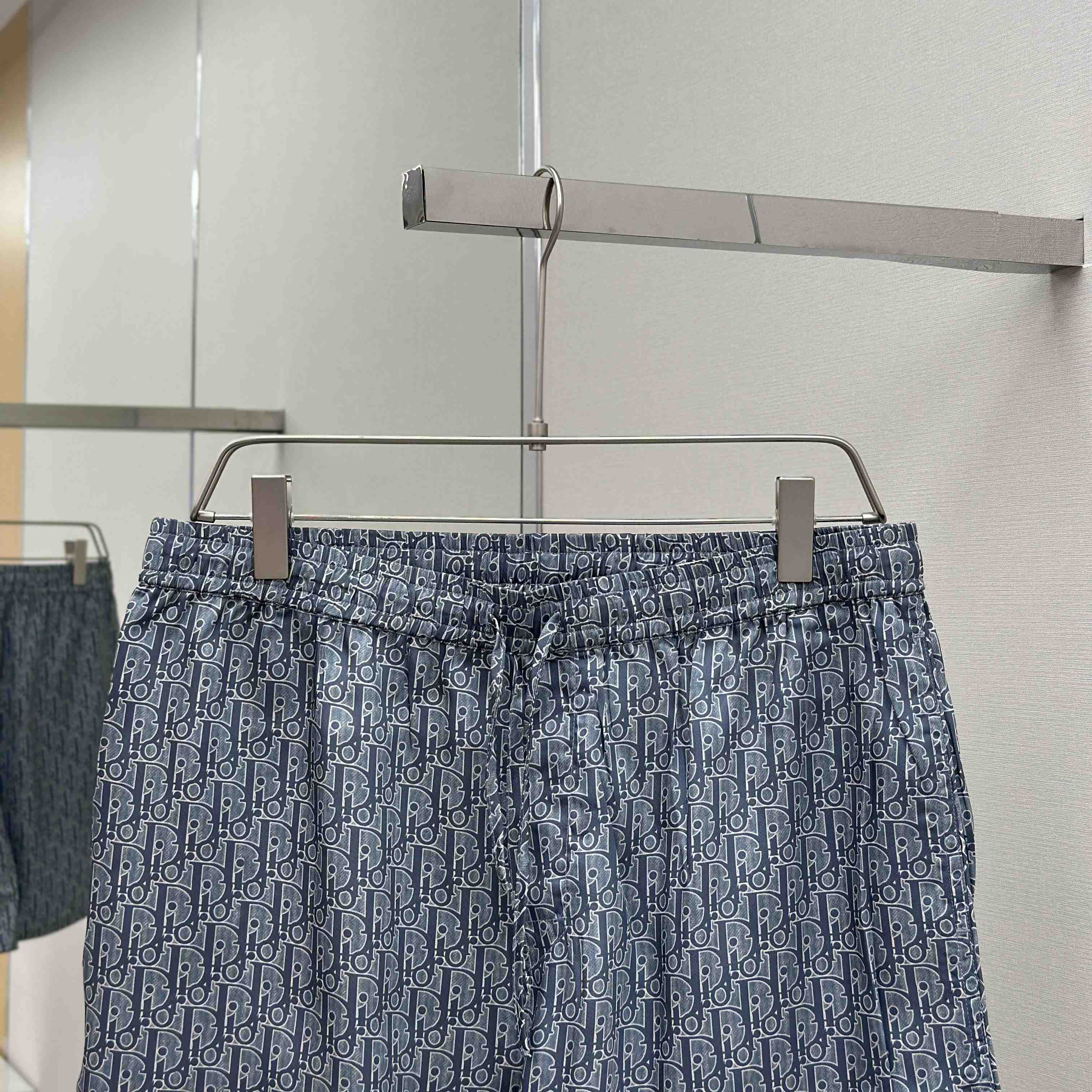 Dior Oblique Shorts - DesignerGu