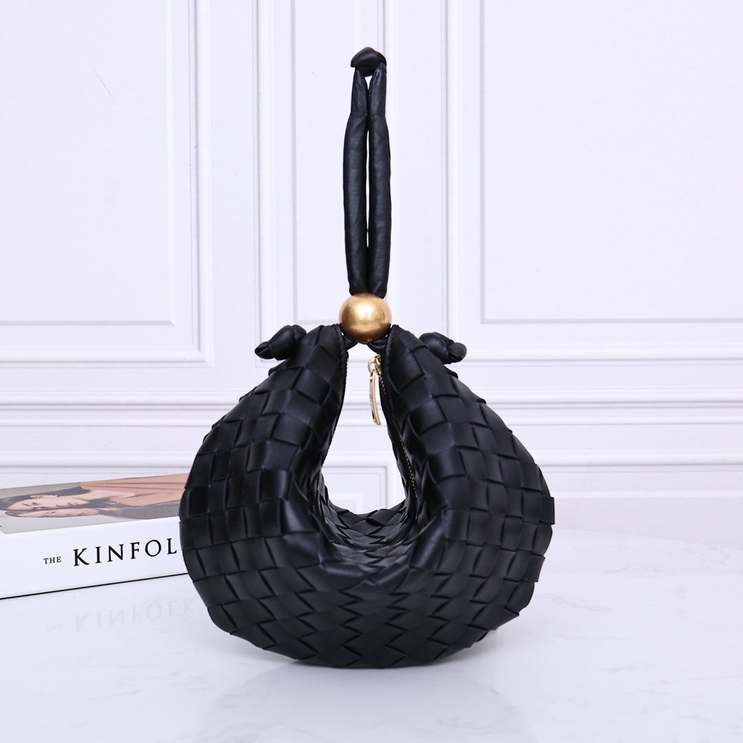 Bottega Veneta Turn Pouch （29X19X3CM） - DesignerGu