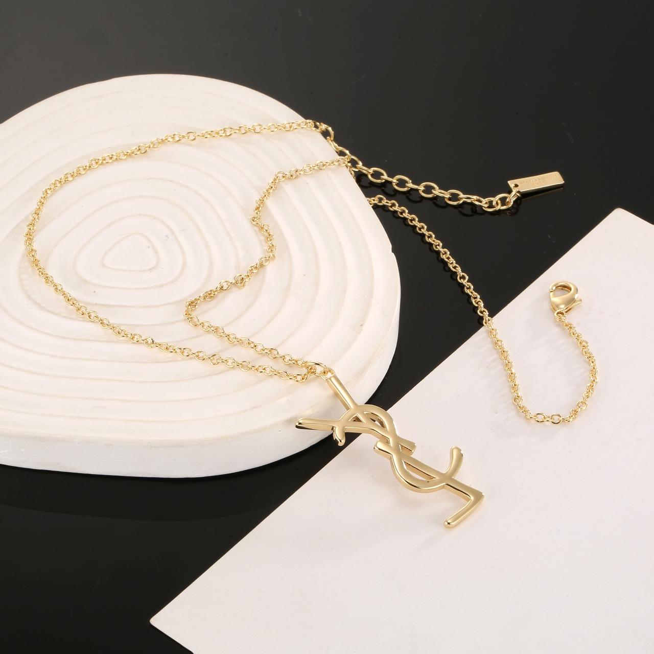 Saint Laurent Necklace - DesignerGu