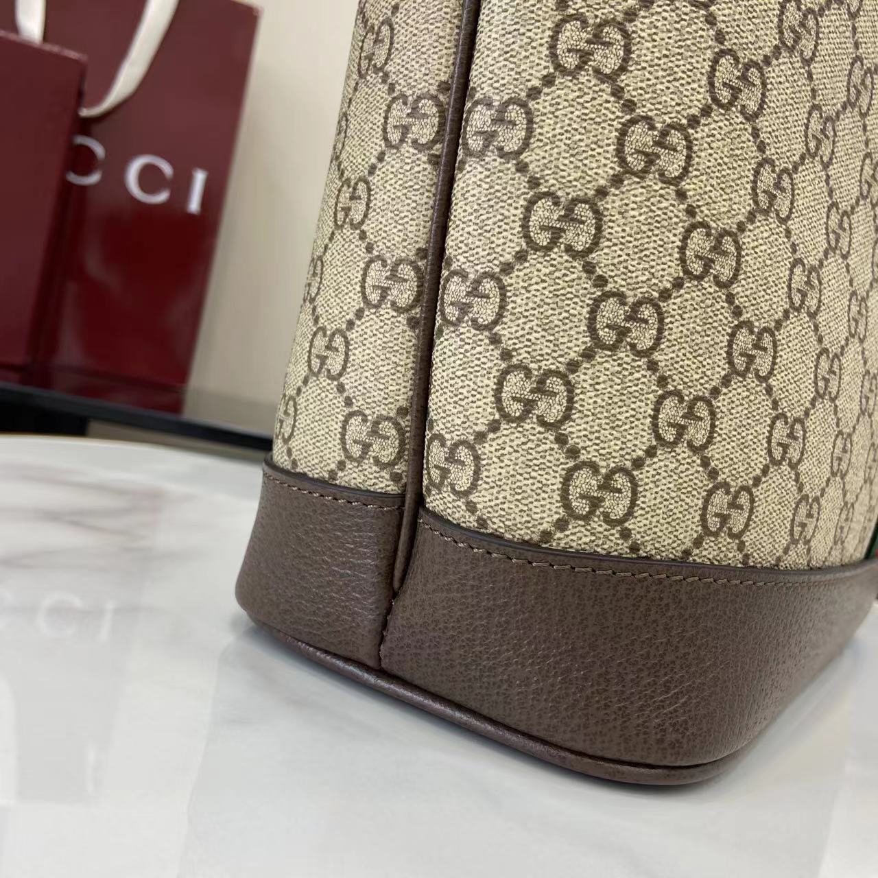 Gucci Ophidia Medium Tote Bag - DesignerGu
