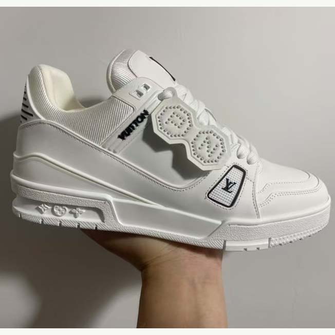 Louis Vuitton LV Trainer Sneaker   1AIKRA - DesignerGu