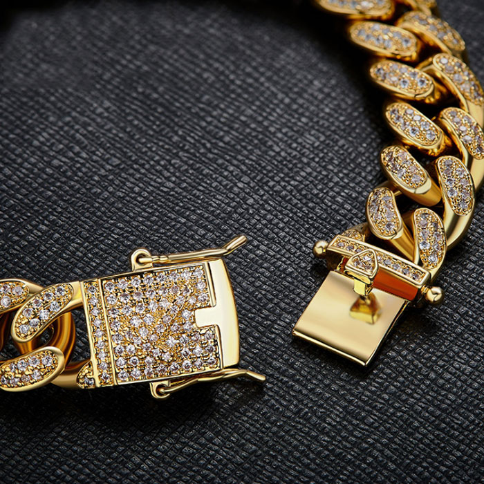Miami Cuban Chain Diamond Cuban Link Bracelet in Yellow Gold - 