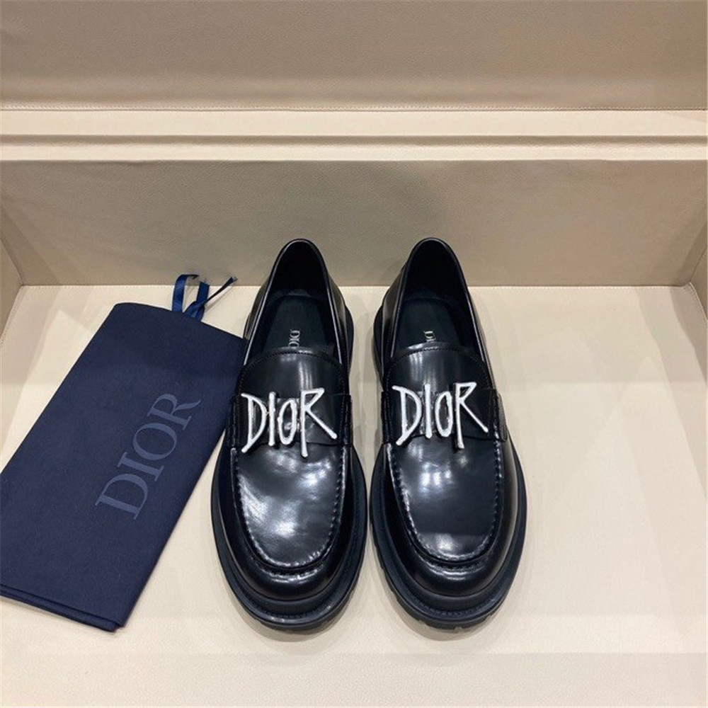 Dior Leather Sneaker - 