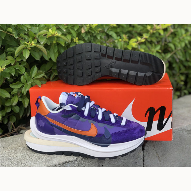 Sacai X Nike VaporWaffle 'Dark Iris' DD1875-500 - 
