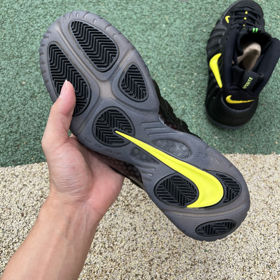 Nike Air Foamposite Pro 