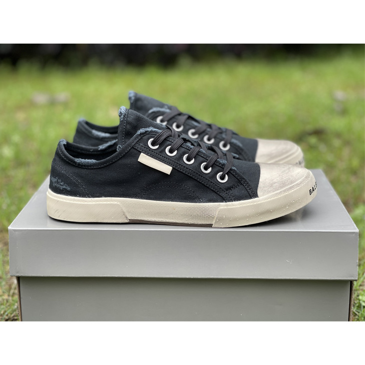 Balenciaga Low-Top Canvas  Shoes - 