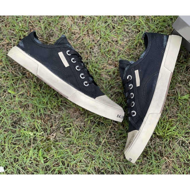 Balenciaga Low-Top Canvas  Shoes - 
