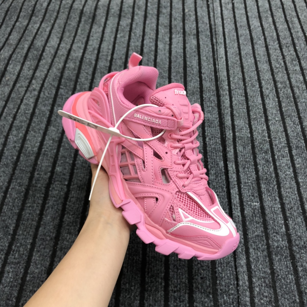 Balenciaga Track.2 Sneaker - DesignerGu