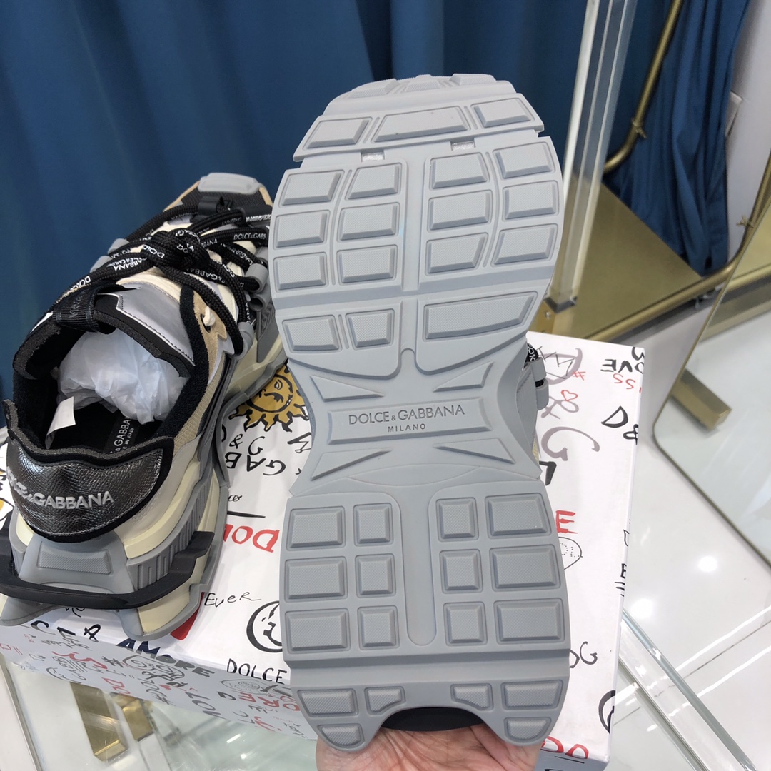 Dolce & Gabbana Mixed-Material Space Sneakers - DesignerGu
