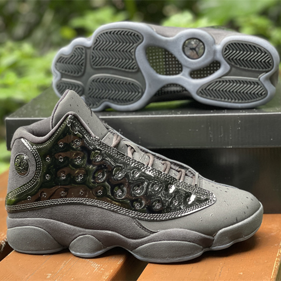 Air Jordan 13'Cap and Gown' Sneakers  414571-012 - 