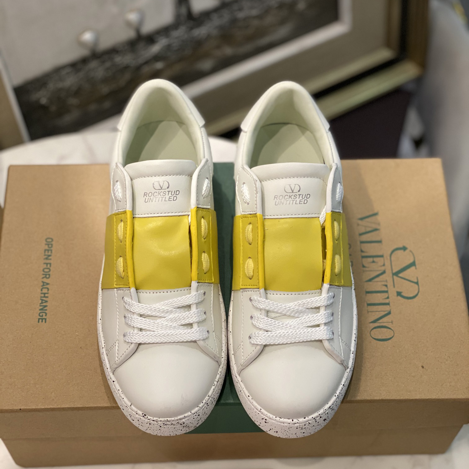Valenti Open For A Change Sneaker In Bio-Based Material In White/Lemon Cream - 