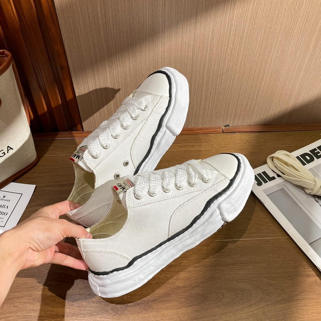Maison Mihara Yasuhiro Wayne Original Sole Leather Low Sneaker - 